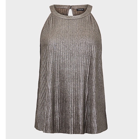 Pleated metallic gold goddess tank - Picture 2 of 4